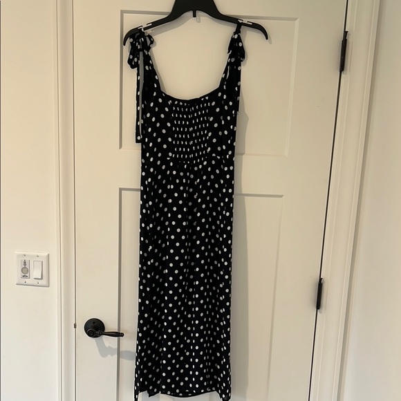 Reformation Black and White Sleeveless Midi Sundress - Picture 4 of 5